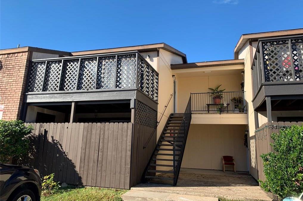 Foto principal - 396 Duroux Rd