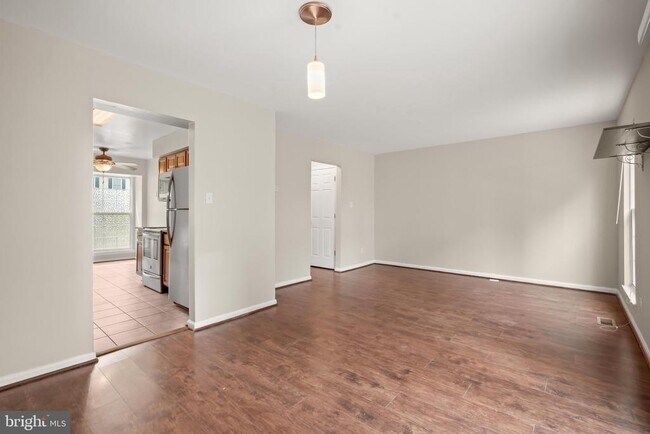 Foto del edificio - 12405 Gooderham Way