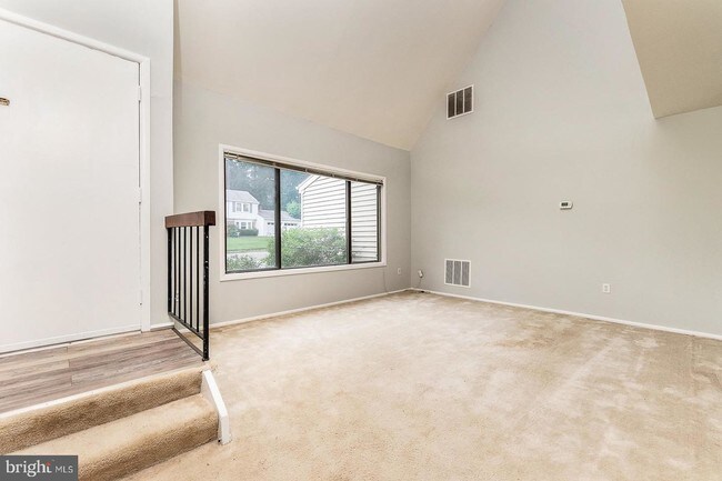 Building Photo - 6942 Spelman Dr