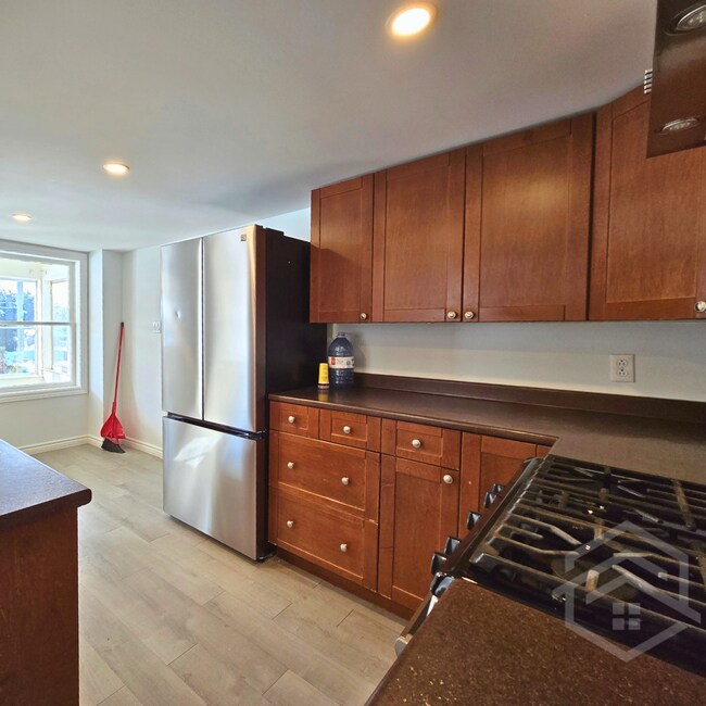 Photo du bâtiment - 3-Bedroom House available in Otterville!!