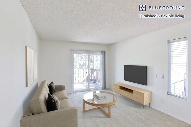Foto del edificio - 823 Nordahl Rd
