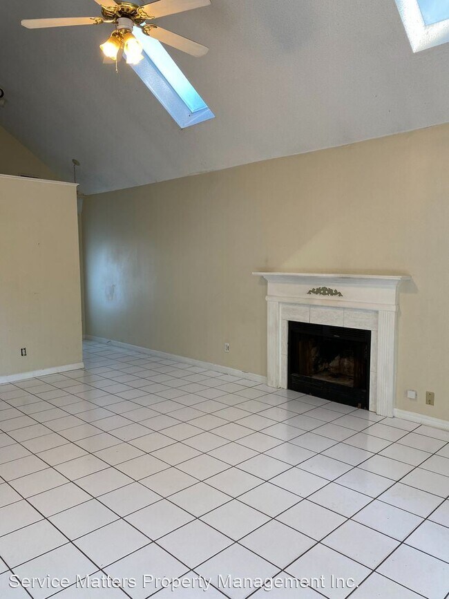 Building Photo - 3 br, 2 bath House - 6969 Weatherwood Dr