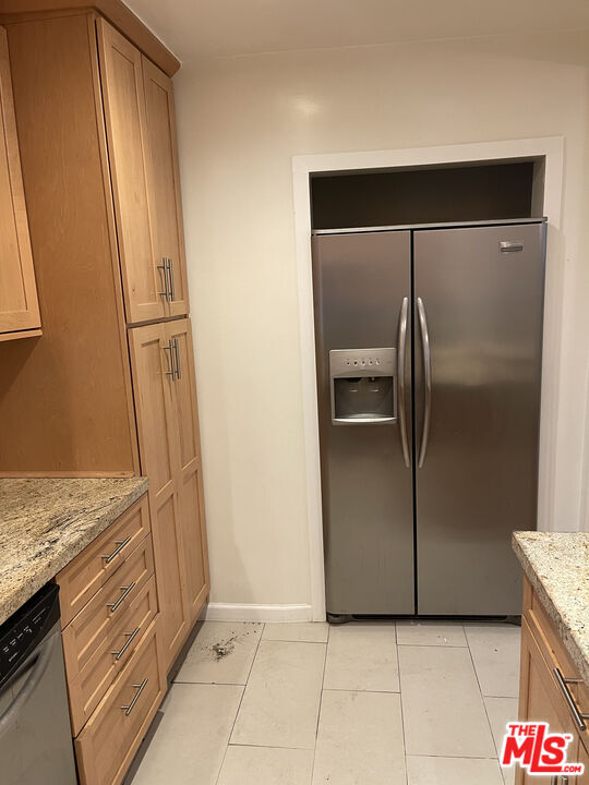 Building Photo - 9930 Durant Dr