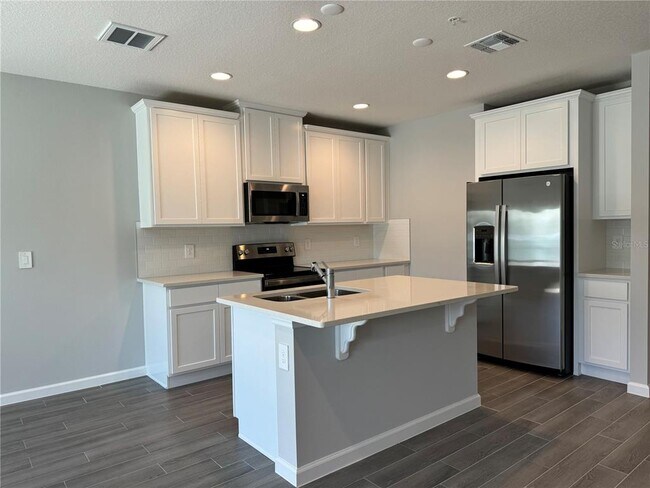 Foto del edificio - 212 Beautyberry Ln