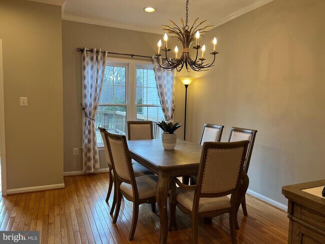 Foto del edificio - 11760 Valley Ridge Cir