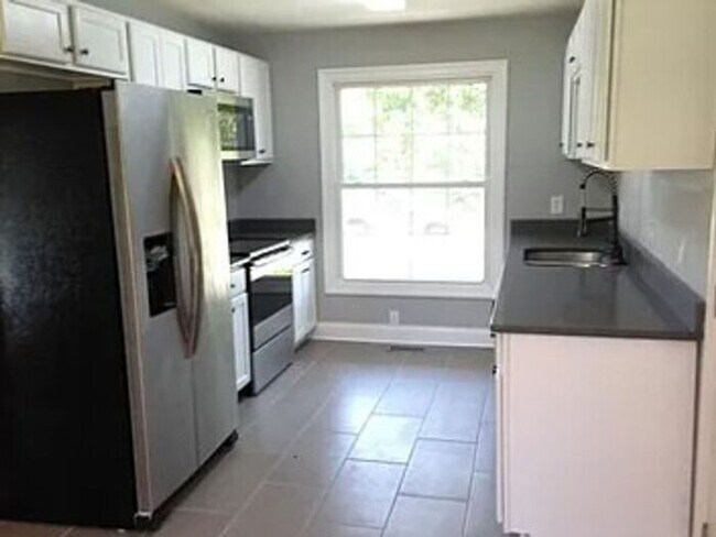 Foto del edificio - 128 S Wrenwood Dr