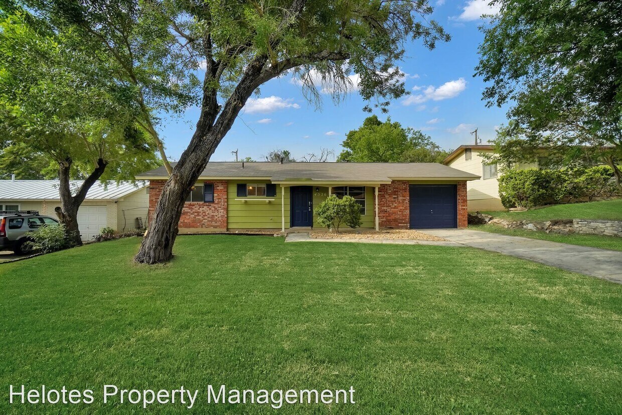 Primary Photo - 3 br, 1 bath House - 4526 Clear Springs Dr.