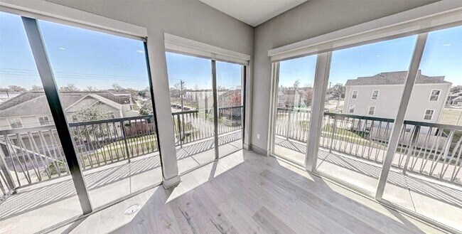 Foto del edificio - 401 W 25th St