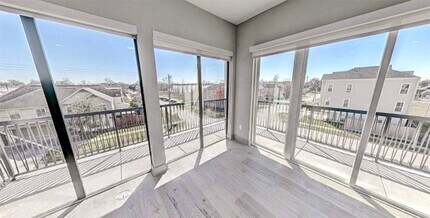 Building Photo - 401 W 25th St