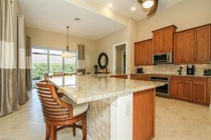 Foto del edificio - 330 Hazelcrest St