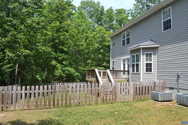 Building Photo - 34 Marwood Dr
