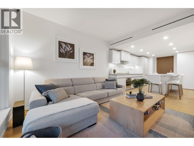 Photo du bâtiment - 889 Pacific St