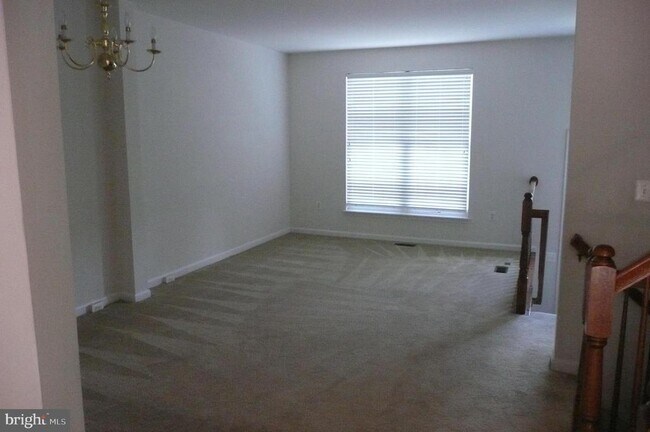 Building Photo - 9721 Cheshire Ridge Cir