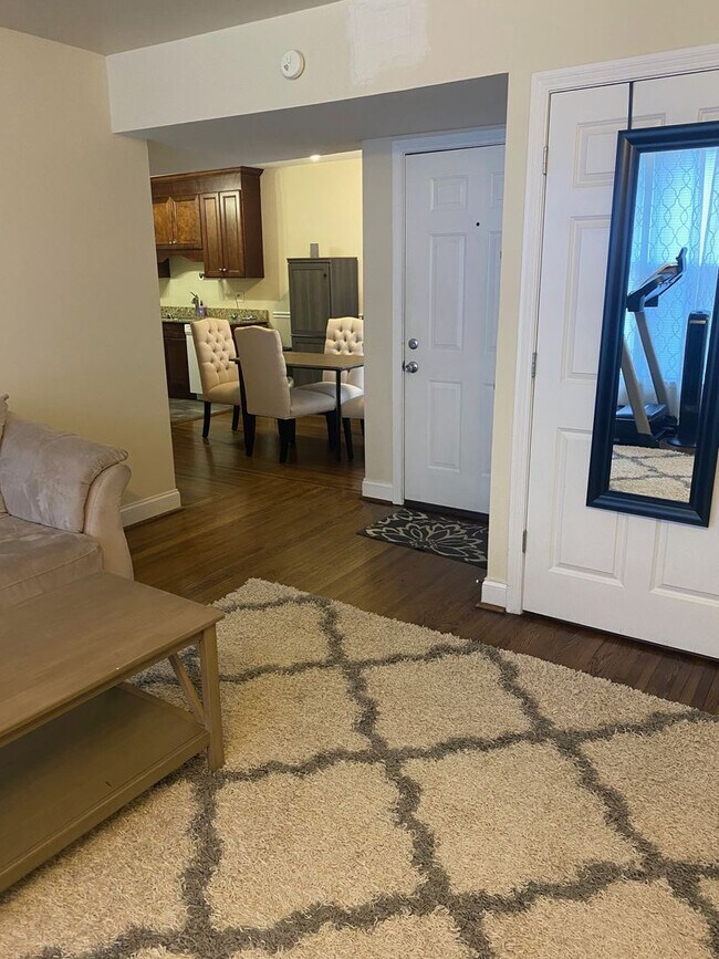 Foto del edificio - 246 White Bridge Pike