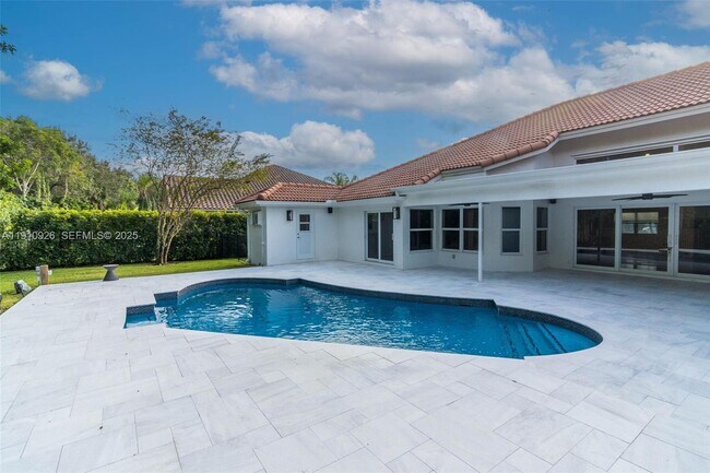 Foto del edificio - 1222 Manor Ct