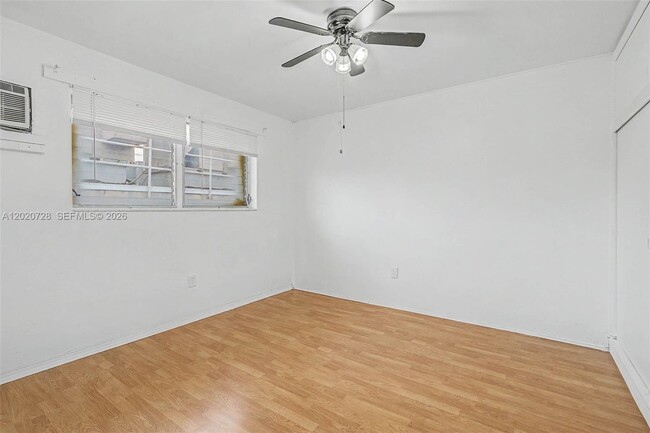 Foto del edificio - 60 NW 79th St