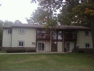 Primary Photo - Lakewood