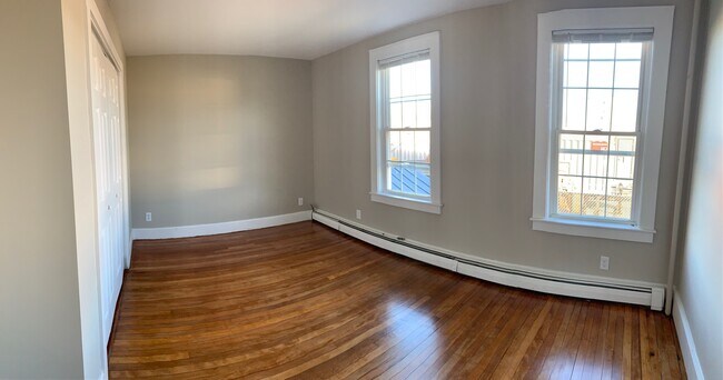 BEDROOM #1 - 29 Nightingale Ave