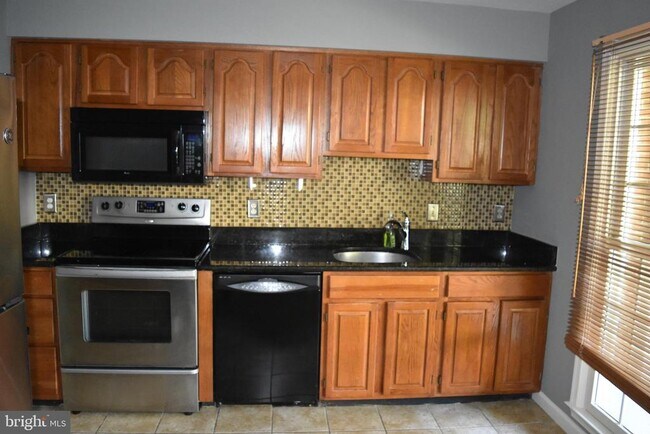 Foto del edificio - 12650 Wimbley Ln