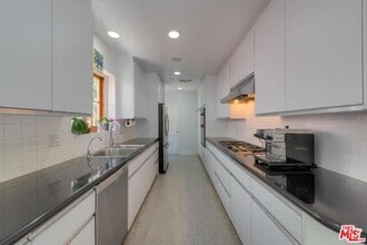 Building Photo - 4111 Allott Ave
