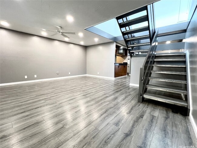 Building Photo - 95-431 Kuahelani Avenue Unit 119