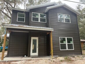 Building Photo - 4405 NW 31st Ave