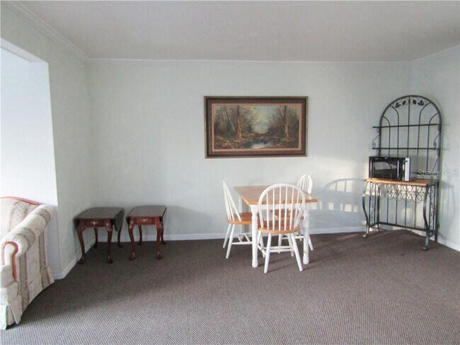 Building Photo - 1854 S Highland Park Dr