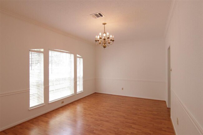Building Photo - 1238 Manchester Cir
