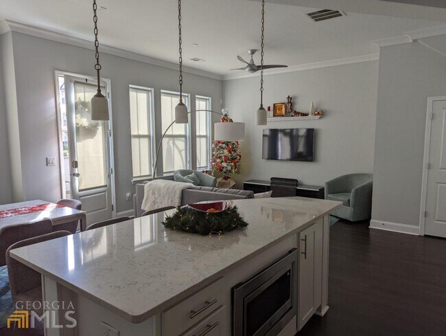 Foto del edificio - 420 Cranleigh Ridge