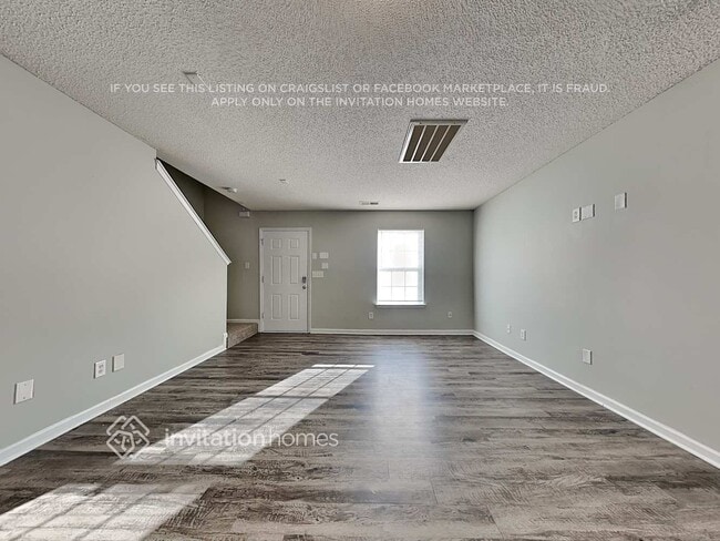 Foto del edificio - 6110 Sid Crane Dr