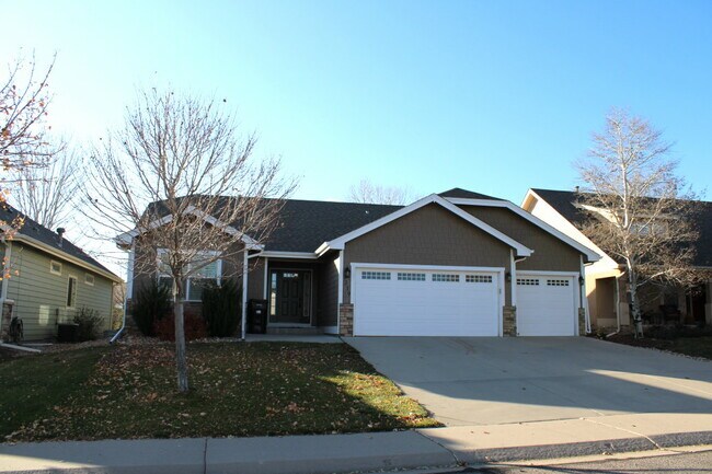 Foto del edificio - 3219 66th Avenue Ct