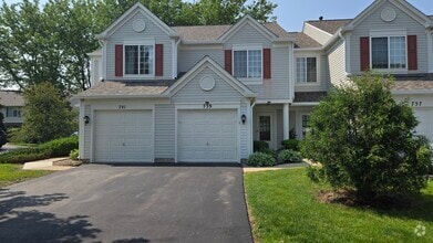 Building Photo - 739 Blossom Ct