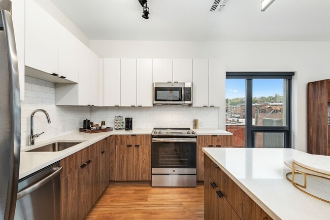 Interior Photo - Arterra KC Alton Collection