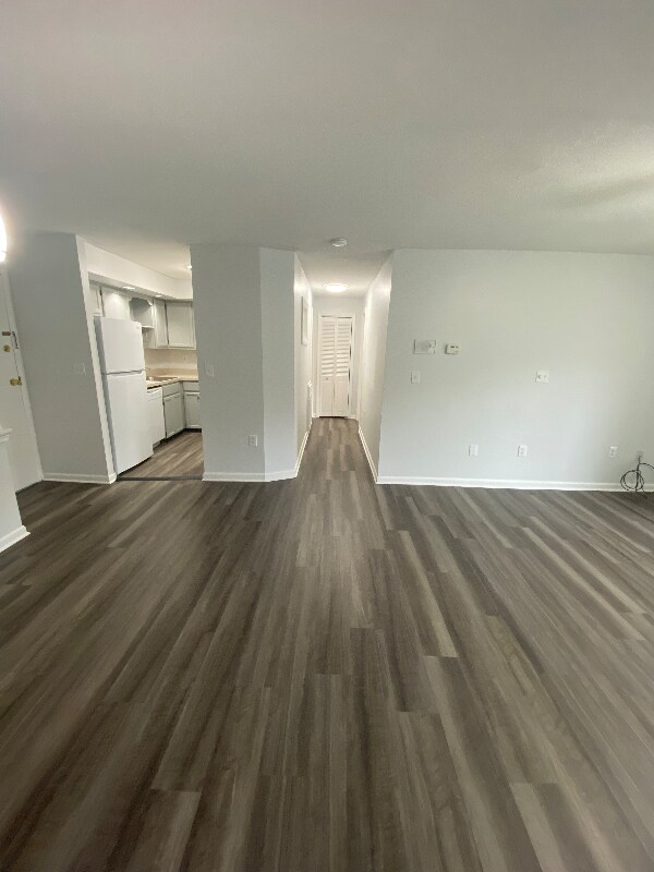 Foto del edificio - 2216 Harbor View Dr