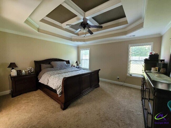 Building Photo - 104 Loneoak Trl