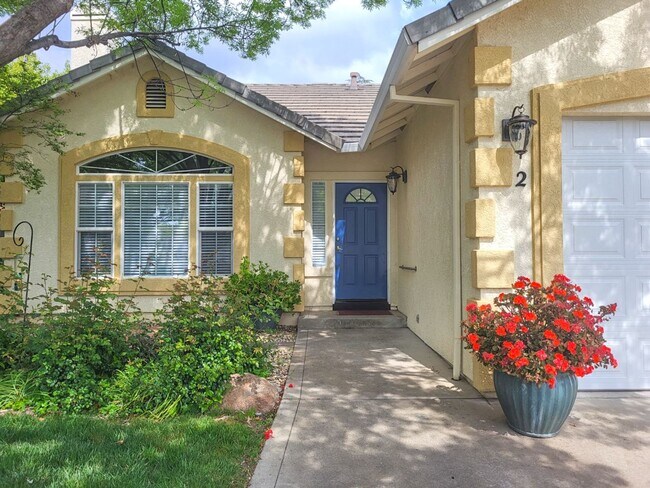 Building Photo - Beautiful California Park Home in 55 and O...
