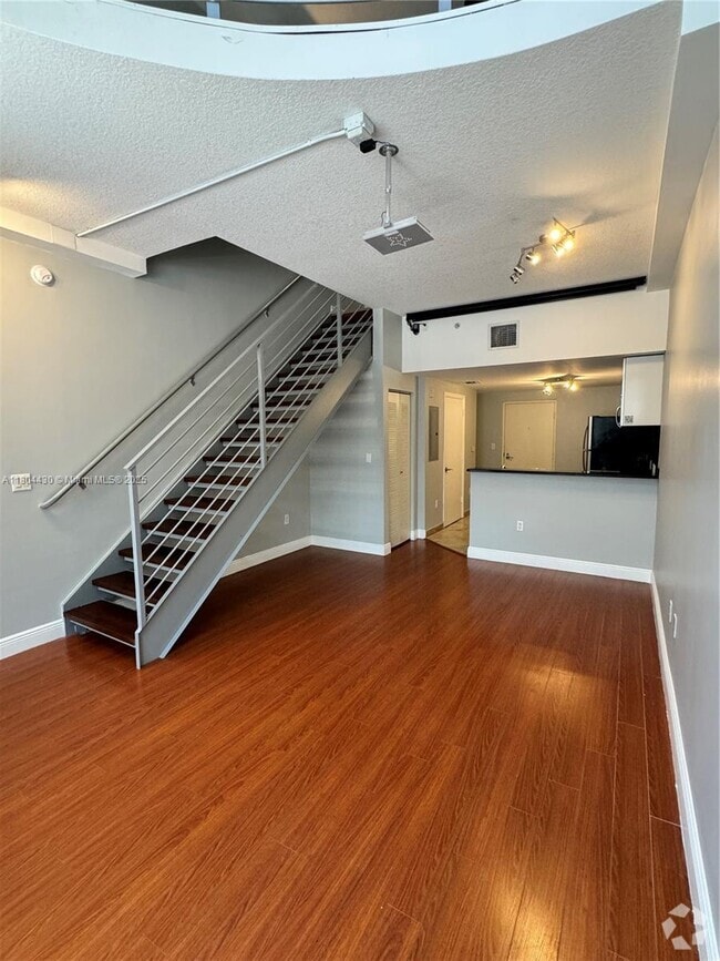 Building Photo - 3339 Virginia St