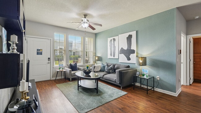 Building Photo - Springs at West Chester