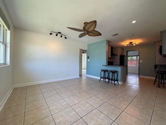 Building Photo - 2/2 in Ormond By The Sea