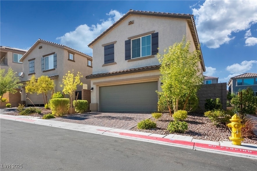 Primary Photo - 10618 Sariah Skye Ave