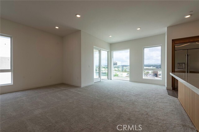 Building Photo - 2612 Rivington