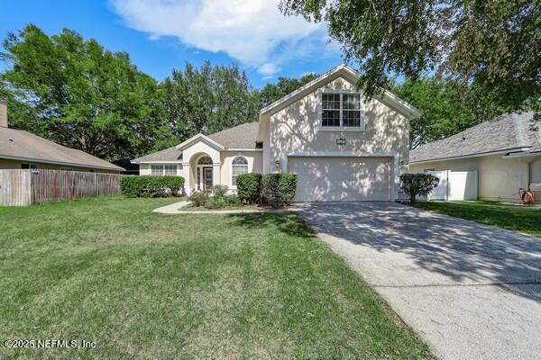 Building Photo - 1704 Dartmoor Ln