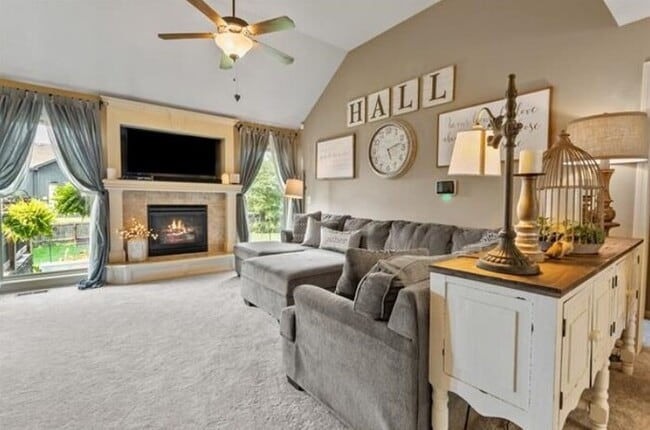 Building Photo - Stunning 3BR 2.5BA Home w/ Fenced Yard & Spacious Deck • Stainless Kitchen • Oversized Garage in ...