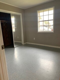 Foto del edificio - 124 Burrow Dr