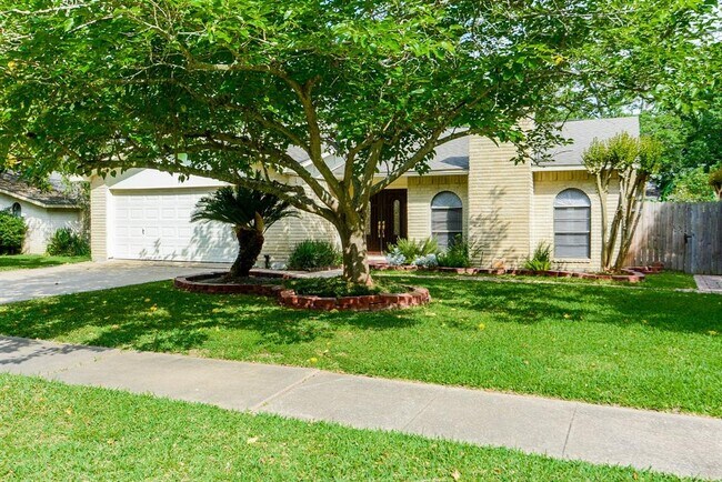 Foto del edificio - 4034 Coltwood Dr