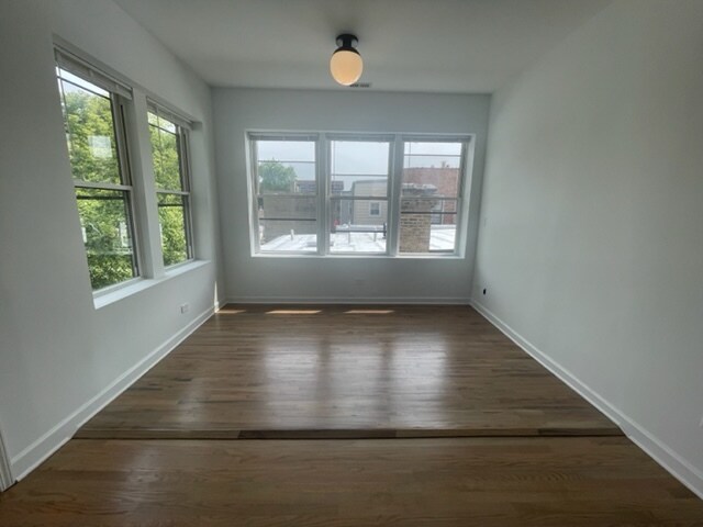 Foto del edificio - 1659 N Humboldt Blvd