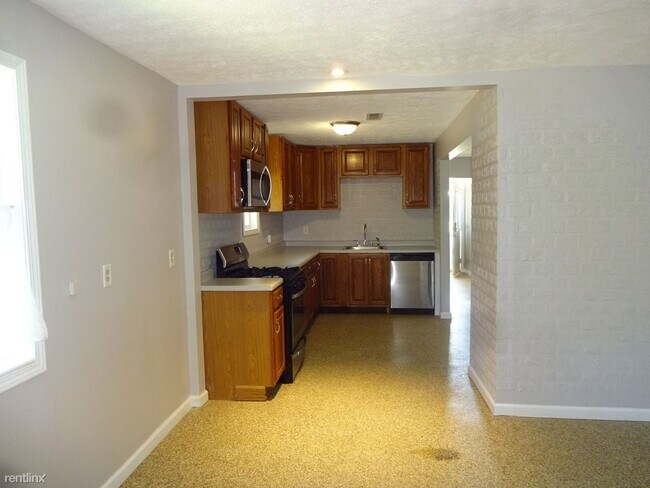 Building Photo - 1 br, 1 bath House - 6092 Kilburn Ave