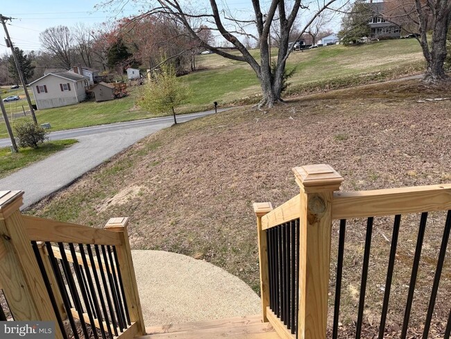 Foto del edificio - 7285 Clyde Jones Rd