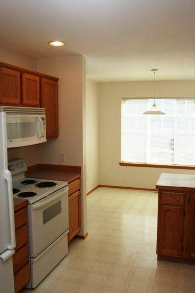 Building Photo - Cute Single-Level Home in Vista Ridge