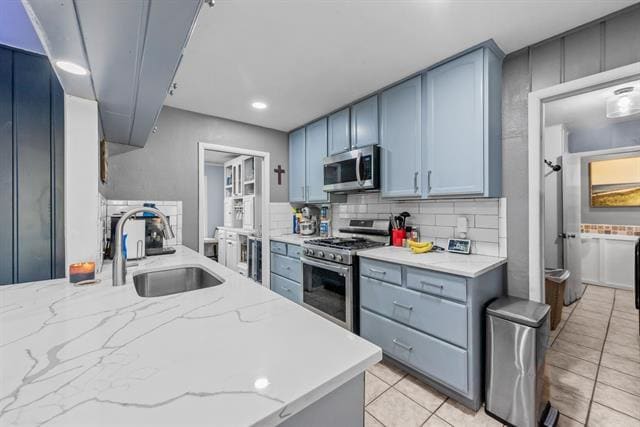 Building Photo - 7209 Monterrey Dr